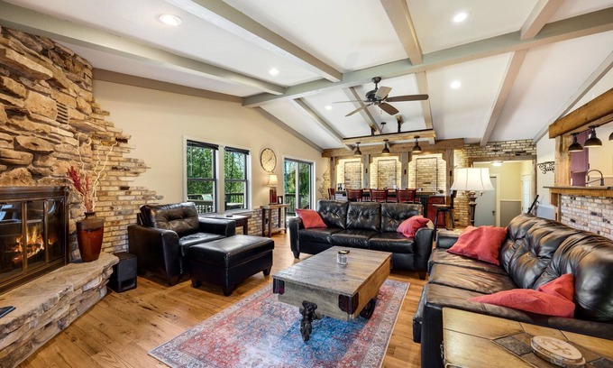 Baileys Harbor Casa | Perfect for families!!, Baileys Harbor 3 Bedroom House! Sleeps 6 plus 2 under 12