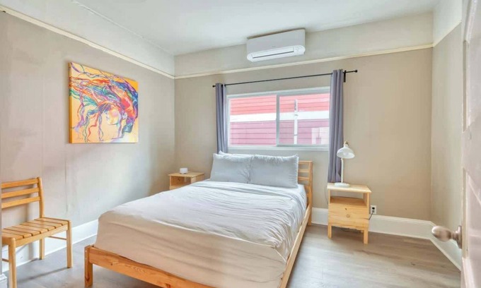 King Apartamento | Perfect for Groups Prime Spot 3BR Sleeps 7