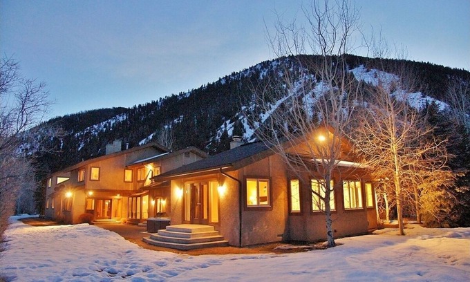 Sun Valley Casa | The Palace at Sun Valley - Casa extra grande, ideal para grupos grandes y familias (213386)