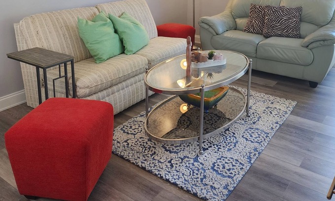 East Ocean Ave Apartamento | Perfect getway minutes away from the beach!
