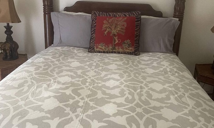 Westgate Casa | Perfect Guesthouse Near Everything!