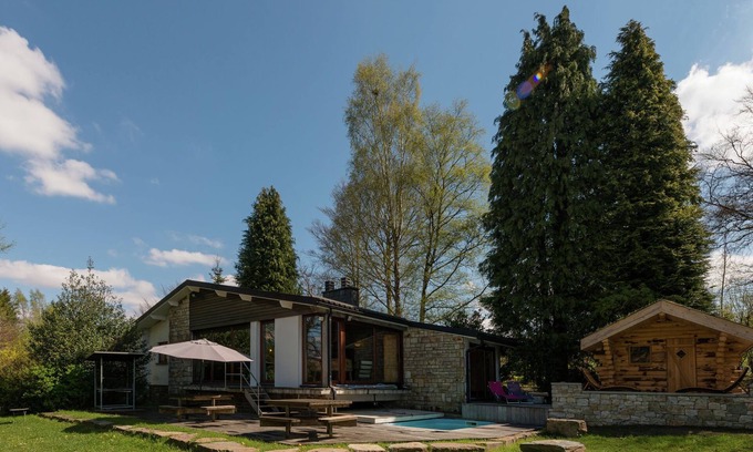 Ovifat Casa | Acogedora casa de vacaciones en con Piscina
