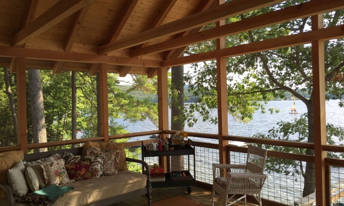 Wolfeboro Cabaña | Perfect Lake Retreat aparecido en la revista yanqui. Recientemente renovado en el año 2015!