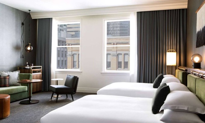 Downtown Seattle Hotel | Perfect Location for Family Getaway! 4 Relaxing Units, Near Seattle Great Wheel