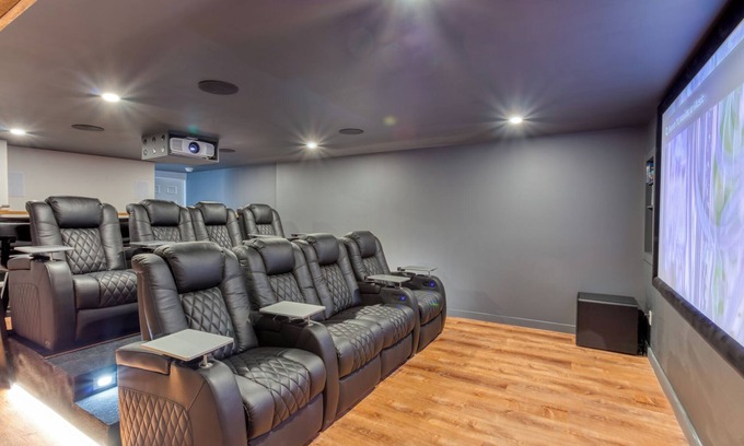 Haines Falls Casa | Perfect Location! Spacious Home with lots of games