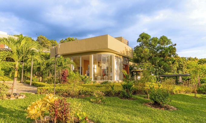 Anapoima Casa | Perfect Nature Getaway ! Pet Friendly - Renewable Energy