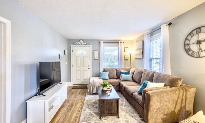 Neptune City Casa | Perfect Neptune Getaway Minutes to Bradley Beach!