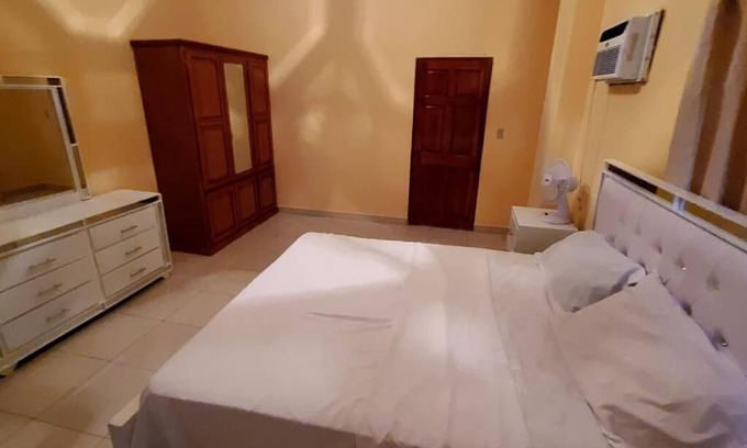 Peguy Ville Apartamento | Perfect one bedroom penthouse suite in Peguyille