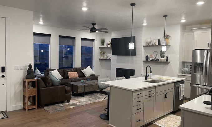 Park City Casa | Perfect Park City location w/ Hot Tub!