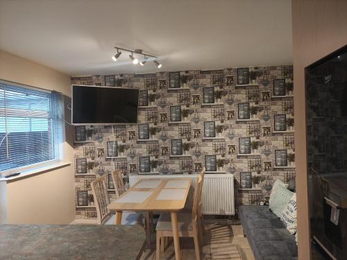 Walsall Apartamento | Perfect Place in Walsall/4 bedroom/long term workers or family home