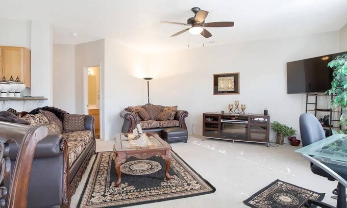 Northeast Heights Casa | Perfect Private Albuquerque Getaway Near Uptown!