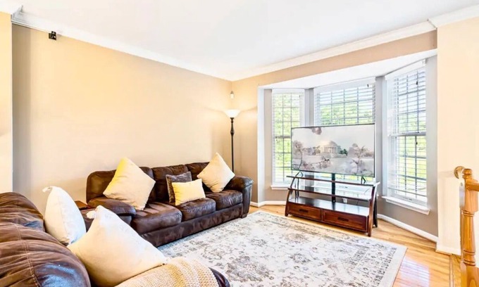 Stafford Casa | Perfect Private Getaway in the Heart of Stafford!