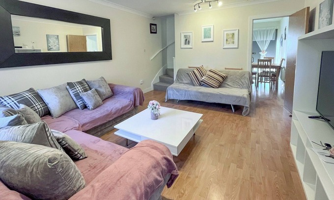Grangetown Cabaña | Perfect property for a city break.