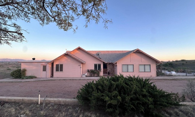 Sonoita Casa | Perfect space to connect with nature and take in spectacular views!