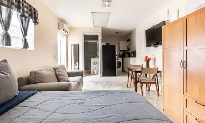 Sandalfoot Cove Apartamento | Perfect Studio for a Short Visitn
