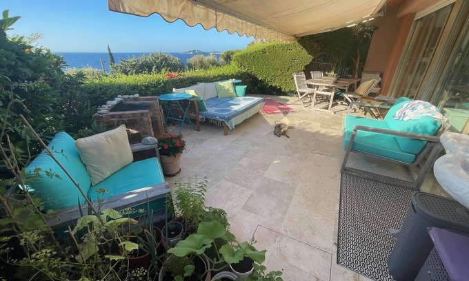 Eze Villa | PERFECTAMENTE UBICADO - Impresionante vista y muy cerca de la playa