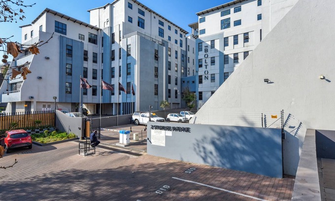 Parkwood Apartamento | Perfectly Located 1 Bed Apt | Corporate Traveller
