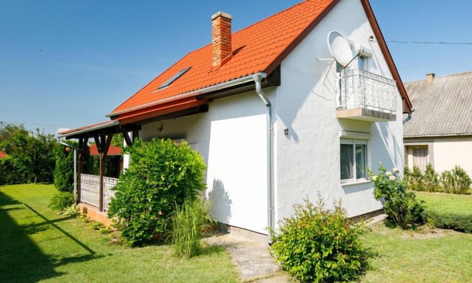 Balatonkeresztur Casa | Pergola by Interhome