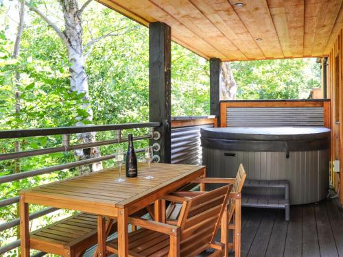Bont Newydd Casa | Peris Lodge - Uk47606