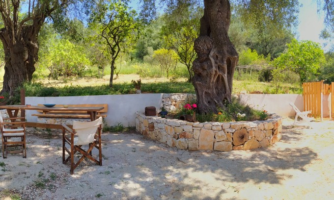 Peroulion Casa | Perithia Cottage