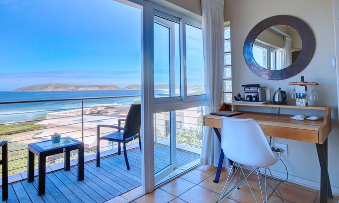 Robberg Beach Casa | Periwinkle Guest Lodge