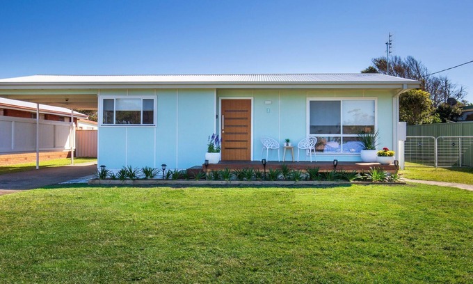Culburra Beach Cabaña | Periwinkle - Pet Friendly - 2 Mins Walk to Beach