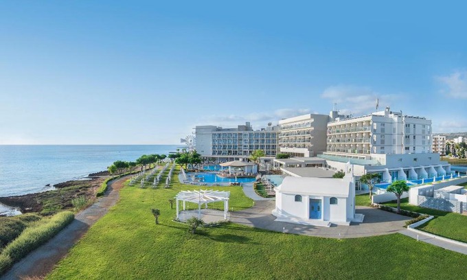 Pernera Hotel | Pernera Beach Hotel