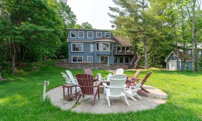 Webster Casa | Pershing Paradise on Devils Lake