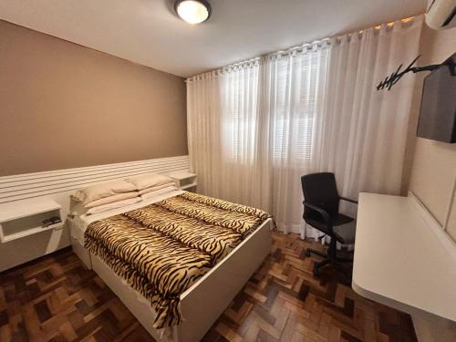 Mont'Serrat Apartamento | Perto Consulado Americano Ar QUENTE 2 quartos Até 6 pessoas Av Carlos Gomes não tem garagem