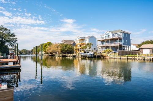 Brigands' Bay Casa | Pescadora by Rather Be Properties