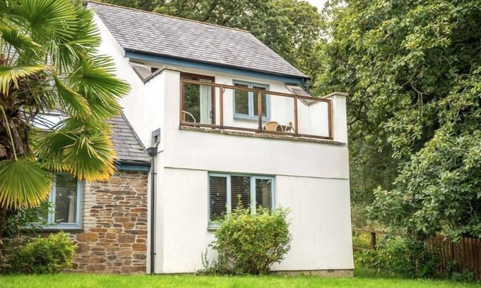 Carnon Downs Cabaña | Pet free Villa Gallery