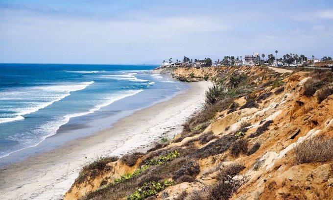 Vista Apartamento | Pet Friendly | 15 Min to Carlsbad Beach | Downtown