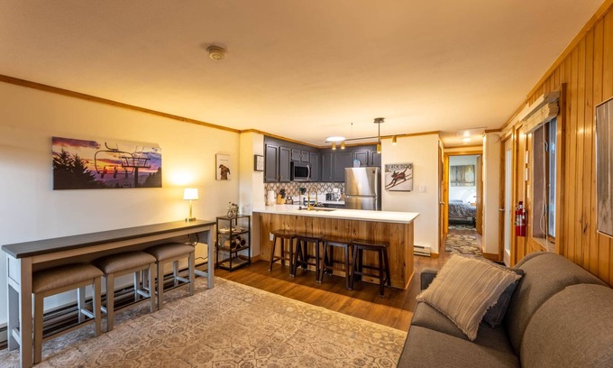Snowshoe Apartamento | Pet Friendly 1br/1ba 18 Powderidge