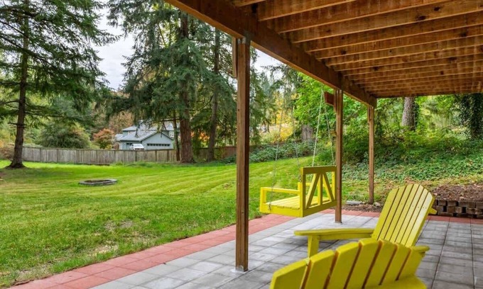 Sammamish Casa | Pet-Friendly 1BR, Central Heating, Free Parking