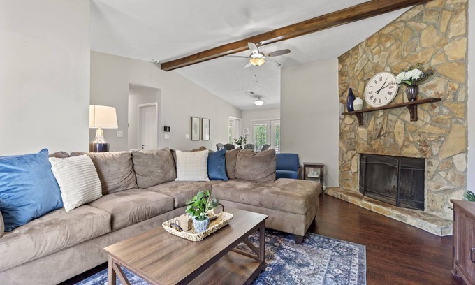 Golden Grove Casa | Pet-Friendly 3BR Home Near Golf & Greenville