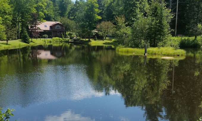 North Creek Casa | Private Retreat Adirondack, con playa privada de arena Cerca de todos los eventos de la temporada