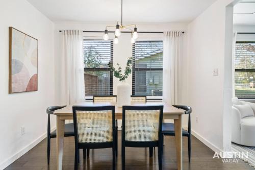 Windsor Park Casa | Pet Friendly ATX Escape with Game Room and Free Parking