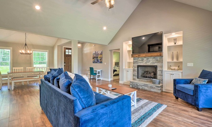 Bella Vista Cabaña | Pet-friendly Bella Vista Home w/ Deck + Yard!