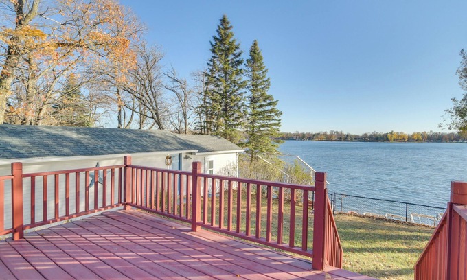 Dent Cabina | Pet-Friendly Cabin on Star Lake: Fire Pit & Grill!