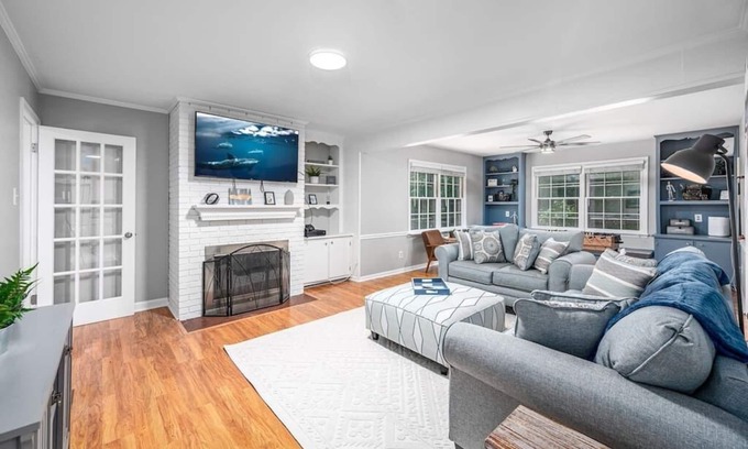 Durham Casa | Pet Friendly Cozy 3BRM fully Fenced yard
