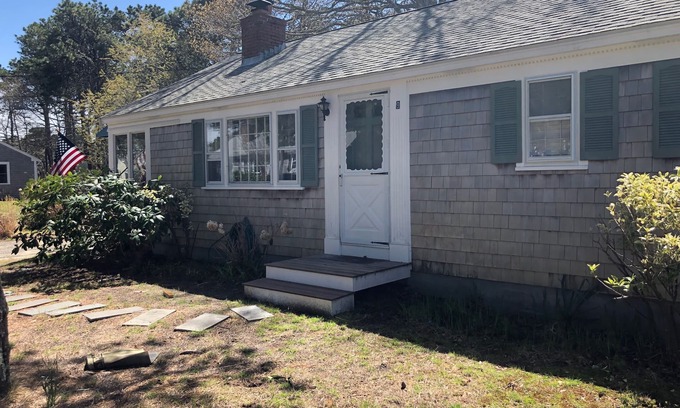 West Dennis Casa | Cozy Cape Cottage, 3 dormitorios, 1 baño; menos de 1 milla a la playa