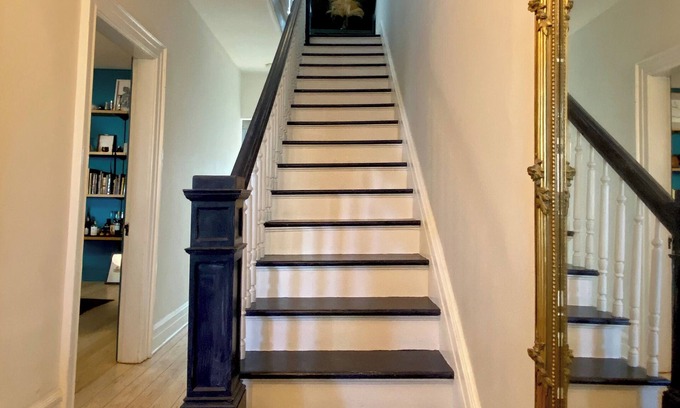 Oakdale Casa | Pet friendly, cozy home walking distance to everything Hudson has to offer.