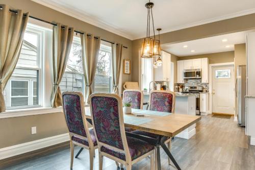 Evanston Apartamento | Pet-Friendly Family Apartment - Near NU Campus!