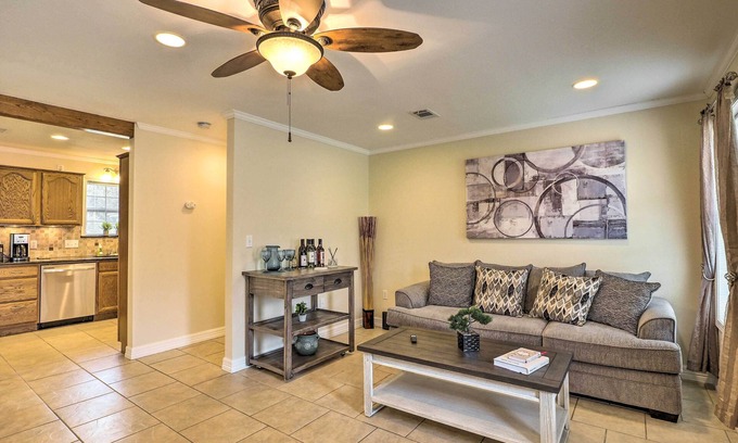 Georgetown Casa | Pet-Friendly Georgetown Home < 1 Mi to Dtwn!