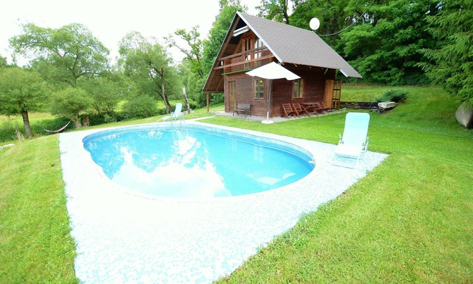 Bechyne Casa | Chalet en Bechyne con Piscina Privada