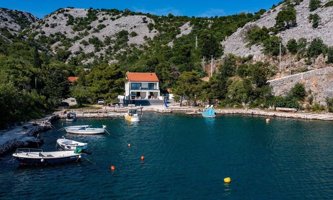 Baric Draga Casa | Casa que admite mascotas en Baric Draga