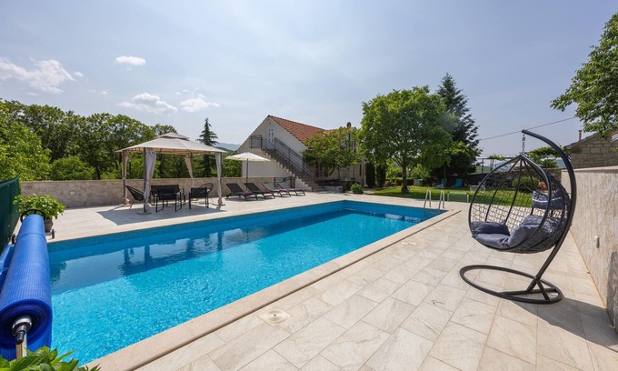 Central Dalmatia Casa | Casa que admite mascotas en Krstatice