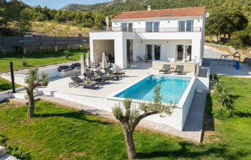 Sibenik Casa | Pet Friendly Home In Sibenik