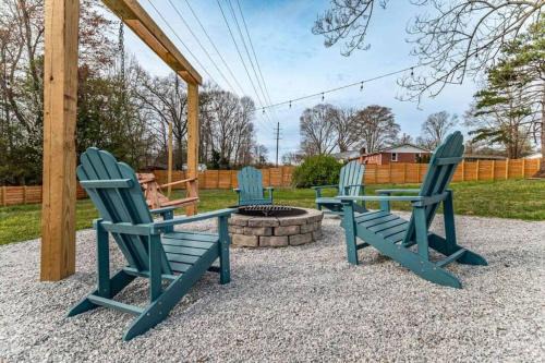 Greenville Casa | Pet Friendly House with Bike Trail Access and Huge Fenced Yard