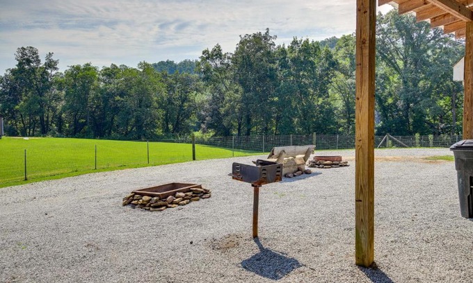 Winona Apartamento | Pet-Friendly Huntsville Home ATV Authorized Route